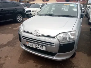Toyota Succeed 2012 Silver