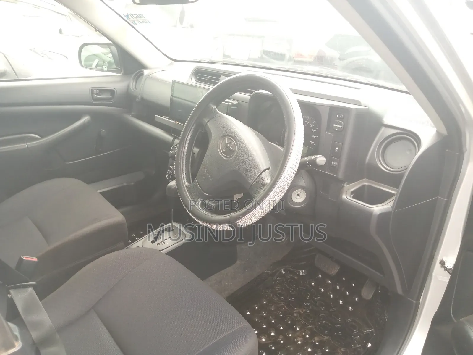 Toyota Succeed 2012 Silver