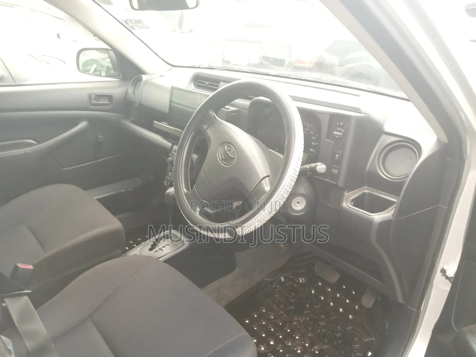 Toyota Succeed 2012 Silver
