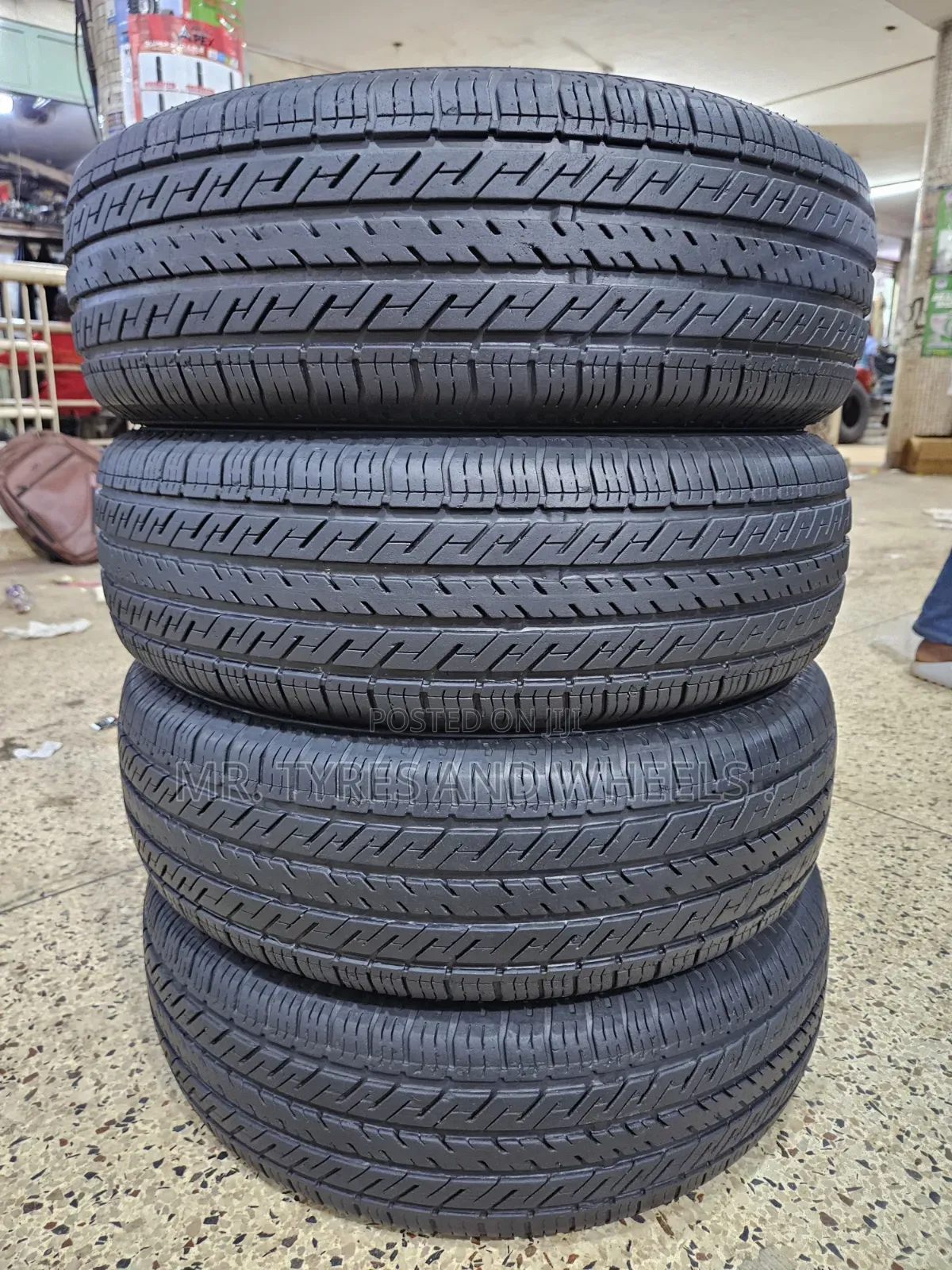 195 70 R14 Linglong Used One Week Only Cam N Upgrade Ur Car Tires.