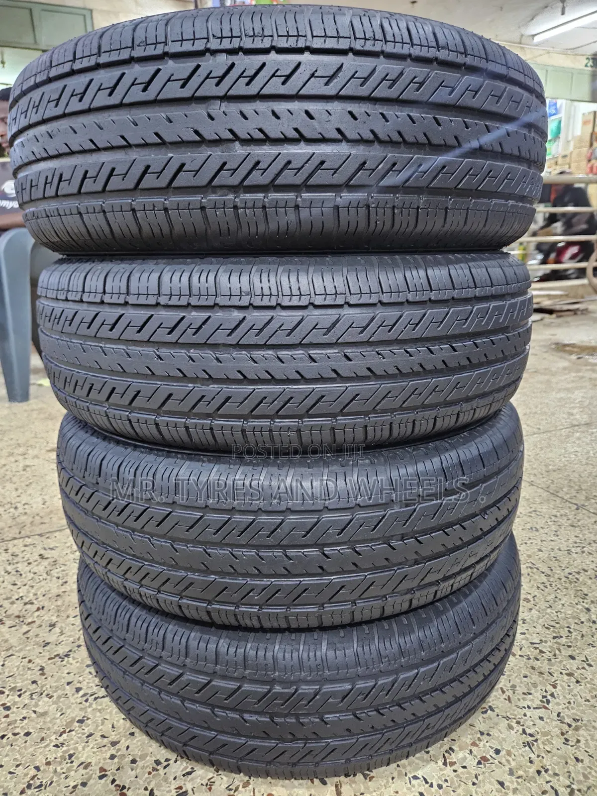 195 70 R14 Linglong Used One Week Only Cam N Upgrade Ur Car Tires.