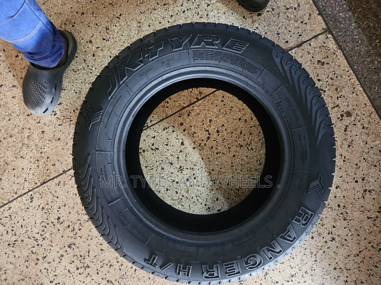 215 65 R16 Jktyrs Ranger Ht U a Given 5years Warranty 4rm India 