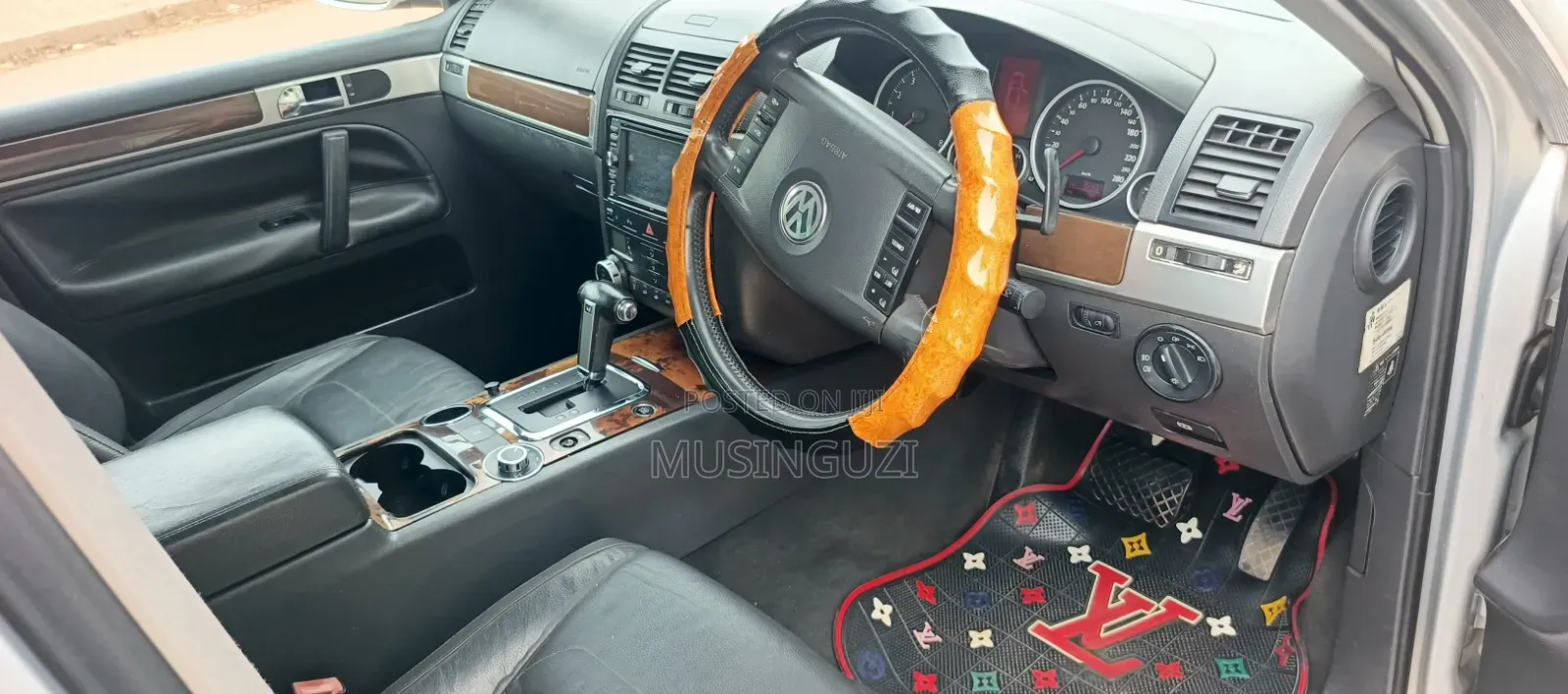 Volkswagen Touareg 3.0 V6 TDi Automatic 2008 Silver