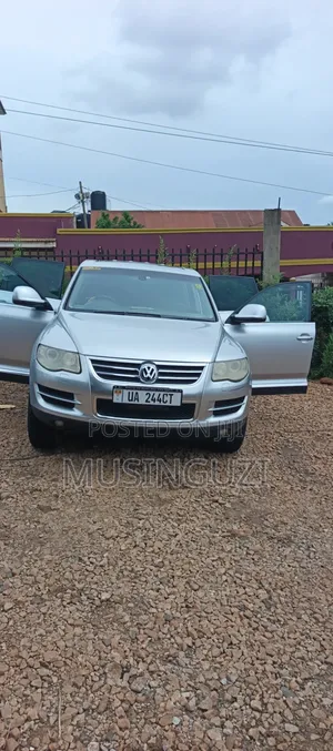 Volkswagen Touareg 3.0 V6 TDi Automatic 2008 Silver