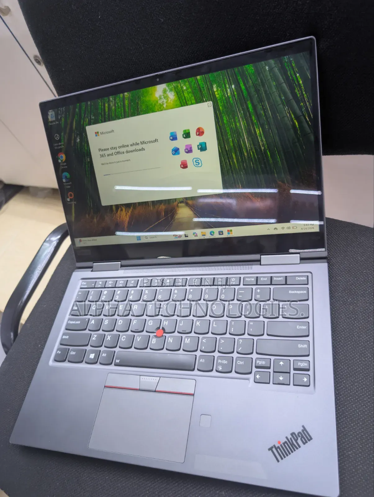 Laptop Lenovo ThinkPad X1 Yoga Gen 8 8GB Intel Core i7 SSD 256GB