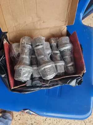 Studs for Fuso 19.5 Rim .