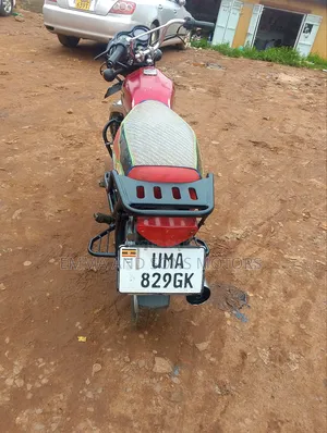 Simba UG Boss+ 100cc 2024 Red