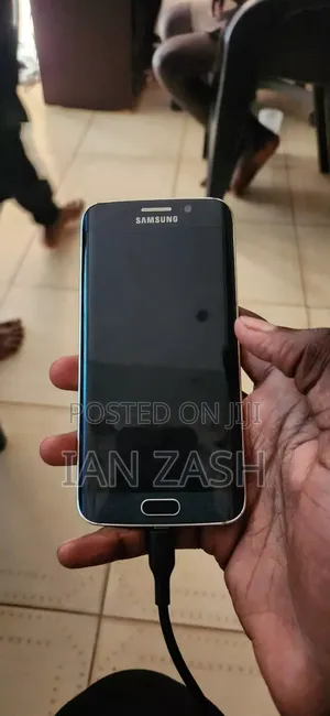Samsung Galaxy S6 edge 32 GB Black