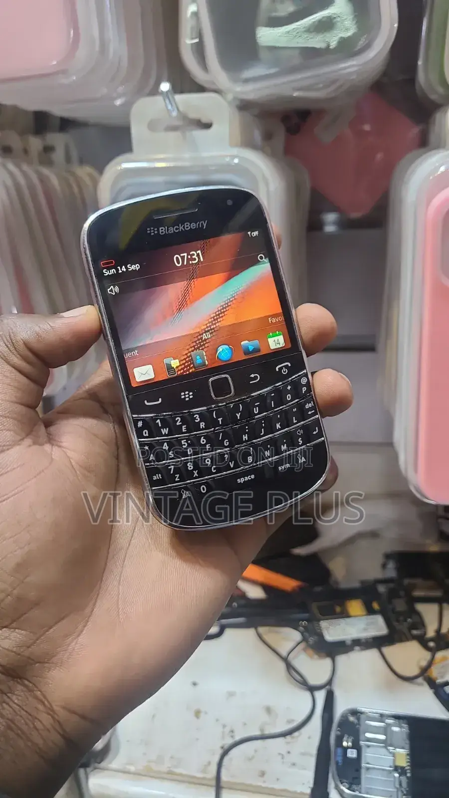 BlackBerry Bold Touch 9900 8 GB Black
