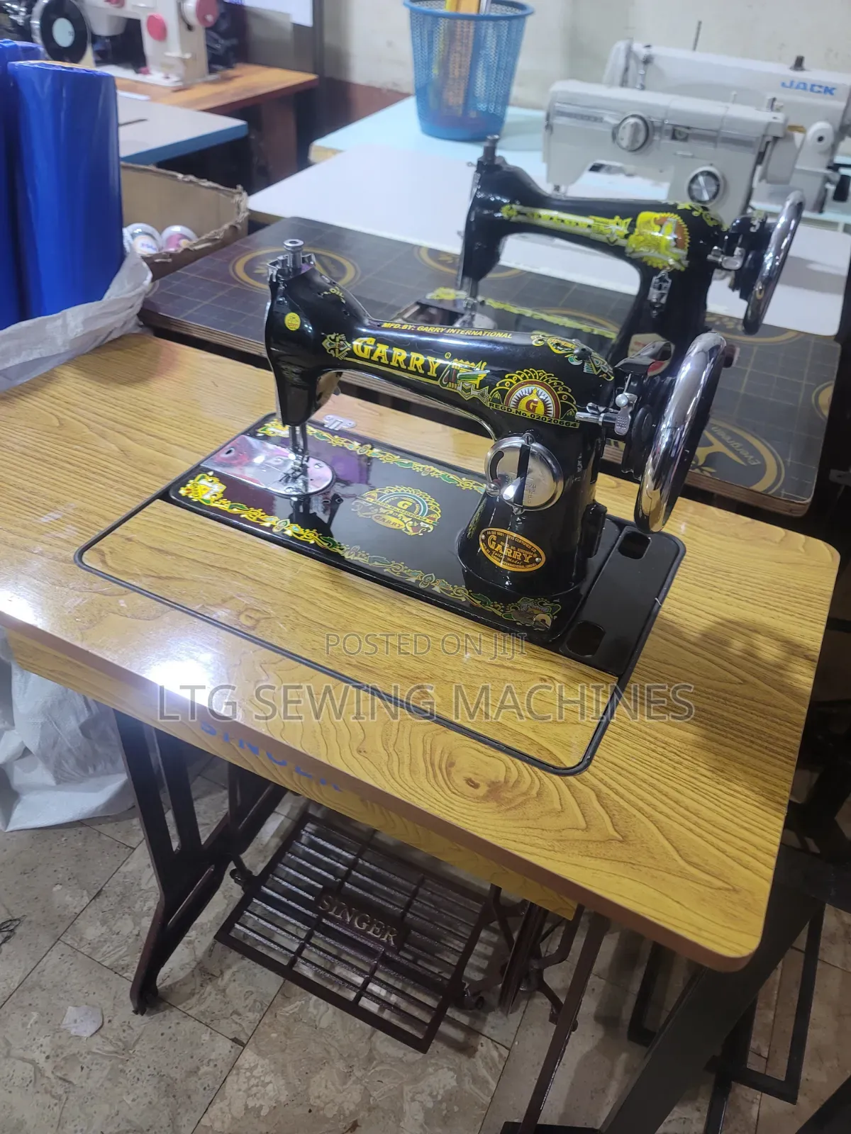 Normal Sewing Machine