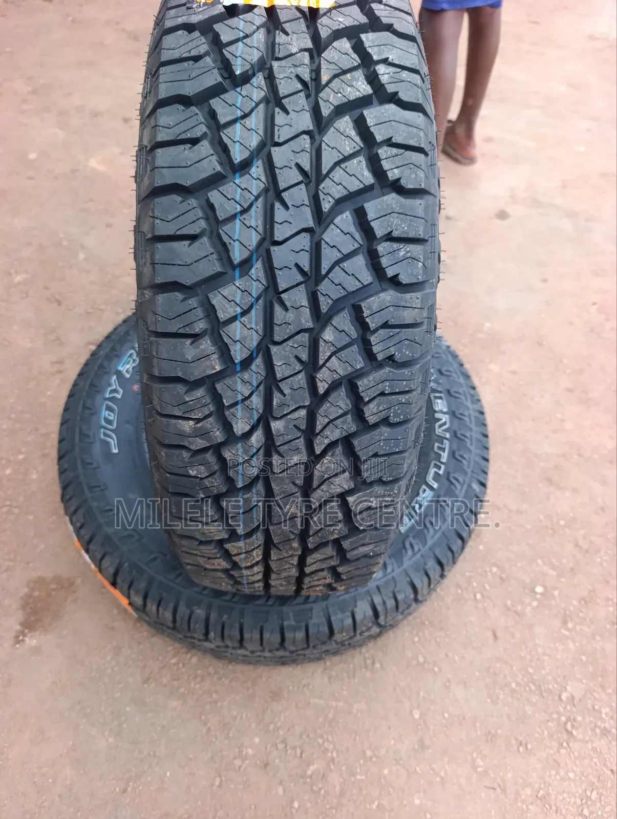 235/65r17 A.T Joyroad