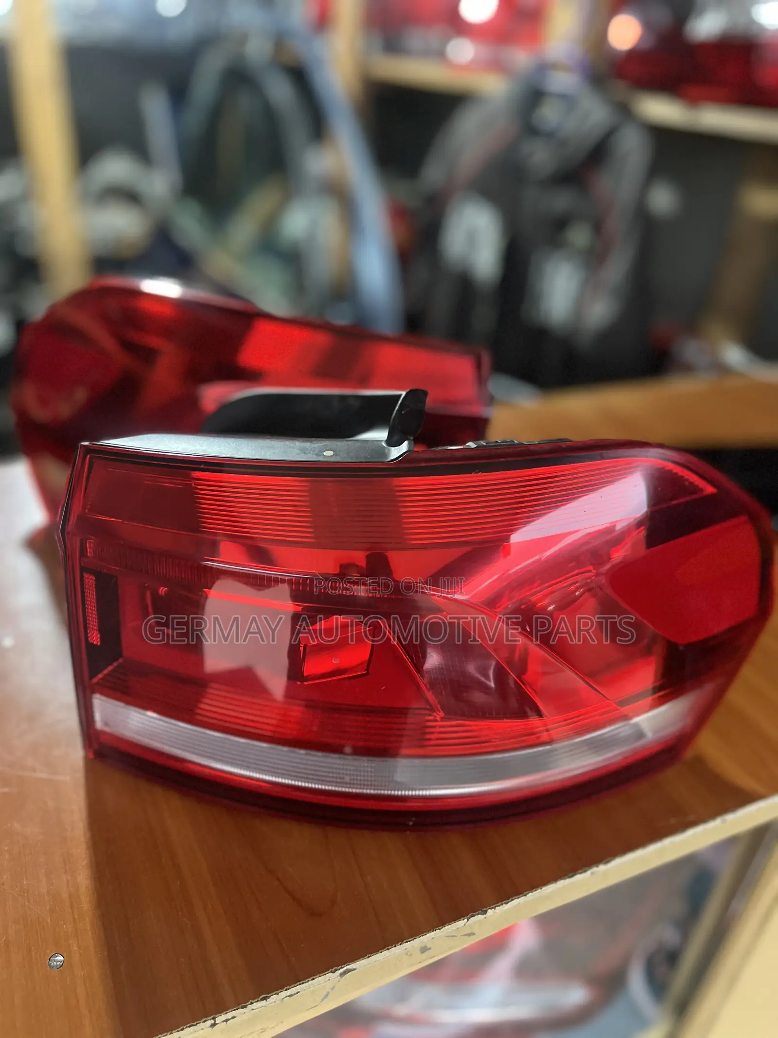 Volkswagen Touran Taillights