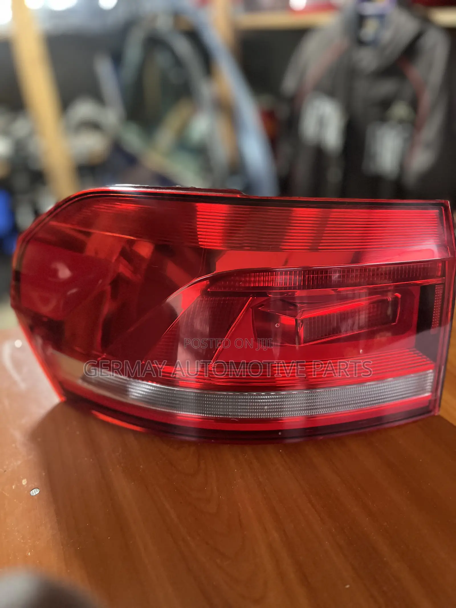 Volkswagen Touran Taillights