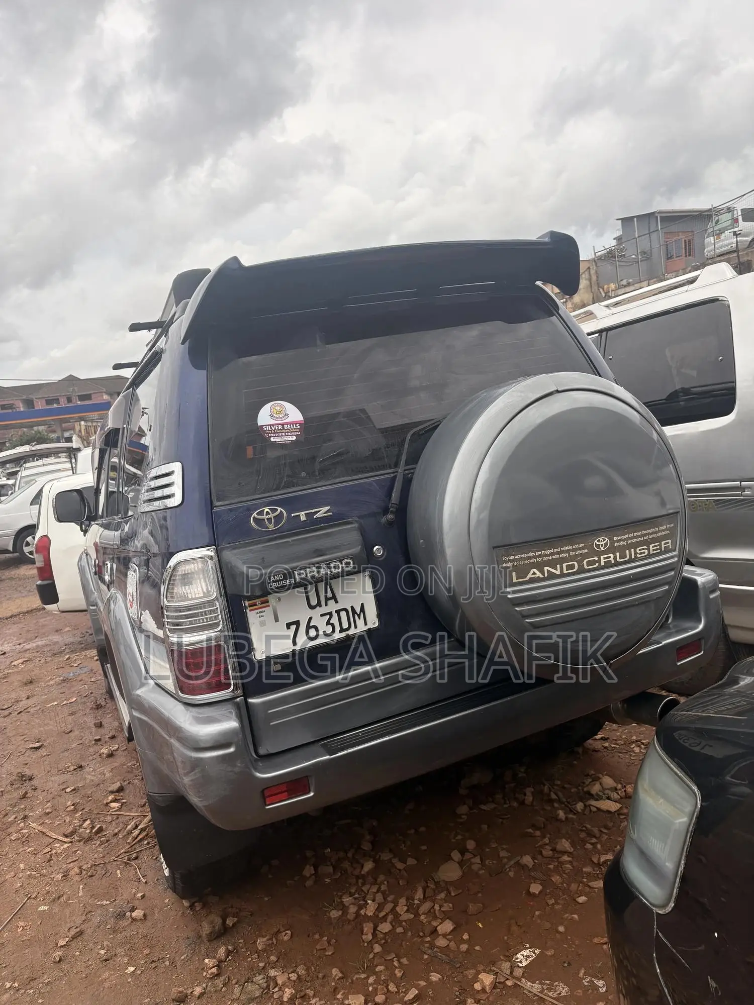 Toyota Land Cruiser Prado 2000 Blue