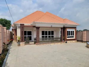 4bdrm Bungalow in Nsawo Estate, Kira for sale