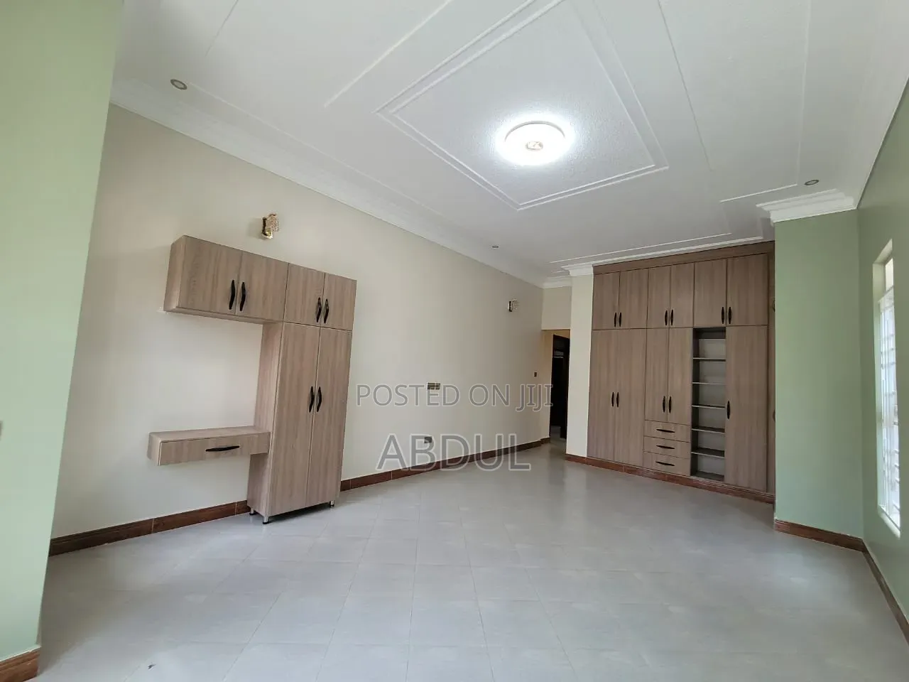 4bdrm Bungalow in Nsawo Estate, Kira for sale