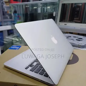 Laptop Apple MacBook Pro 2015 16GB Intel Core i7 SSD 256GB