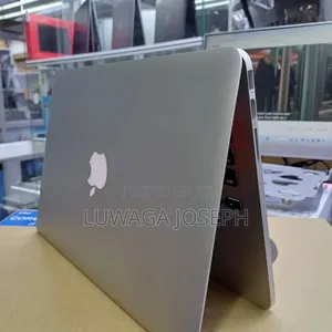 Laptop Apple MacBook Pro 2015 16GB Intel Core i7 SSD 256GB