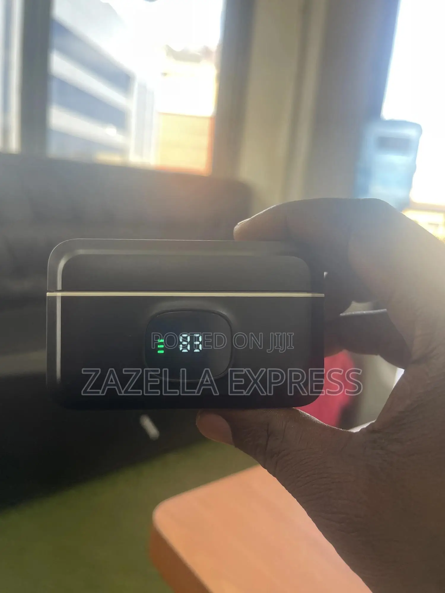 Sx21 Wireless Microphone – Clear Sound, Anytime, Anywhere!