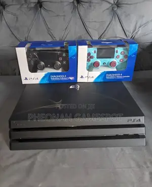 This Ps4 Pro Is a Literal Beast. 32 Games and Dual Controllers. 2 Pads