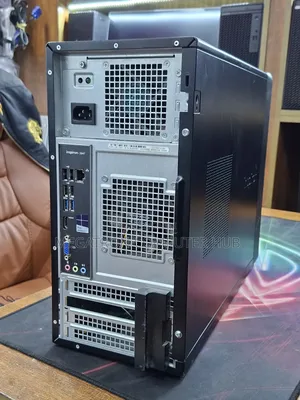 Desktop Computer Dell Inspiron 3000 8GB Intel Core i7 HDD 500GB