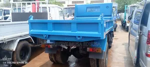 Canter Tipper 4 D 33 Engine