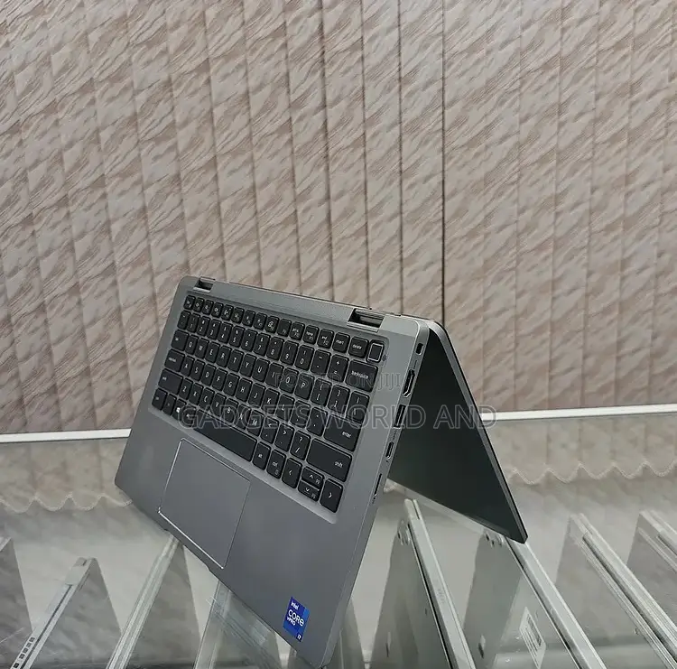 New Laptop Dell Latitude 7320 16GB Intel Core i7 SSD 512GB