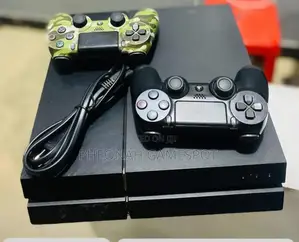 Ps4 Full Set. Chipped, With Over 12 Games And 2 Controllers
