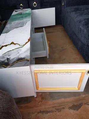 Marble Tv Stand (Doesn't Break)