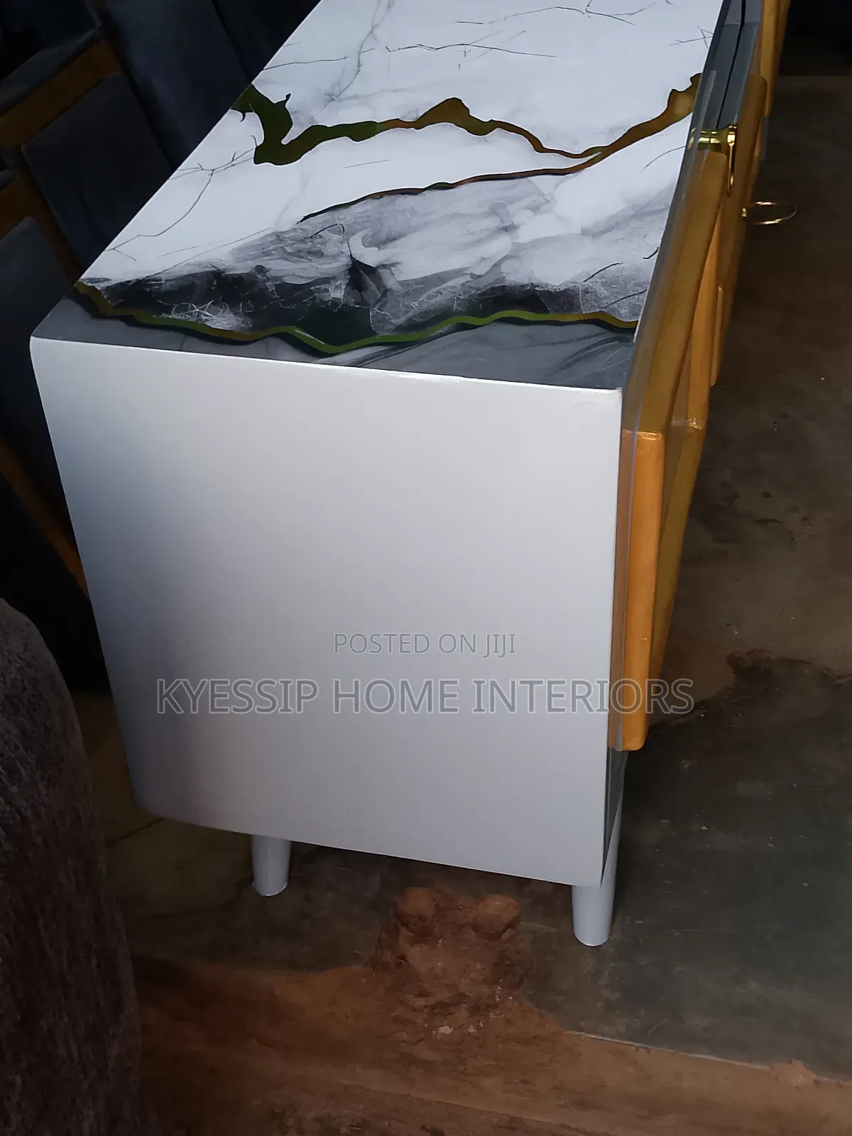 Marble Tv Stand (Doesn't Break)