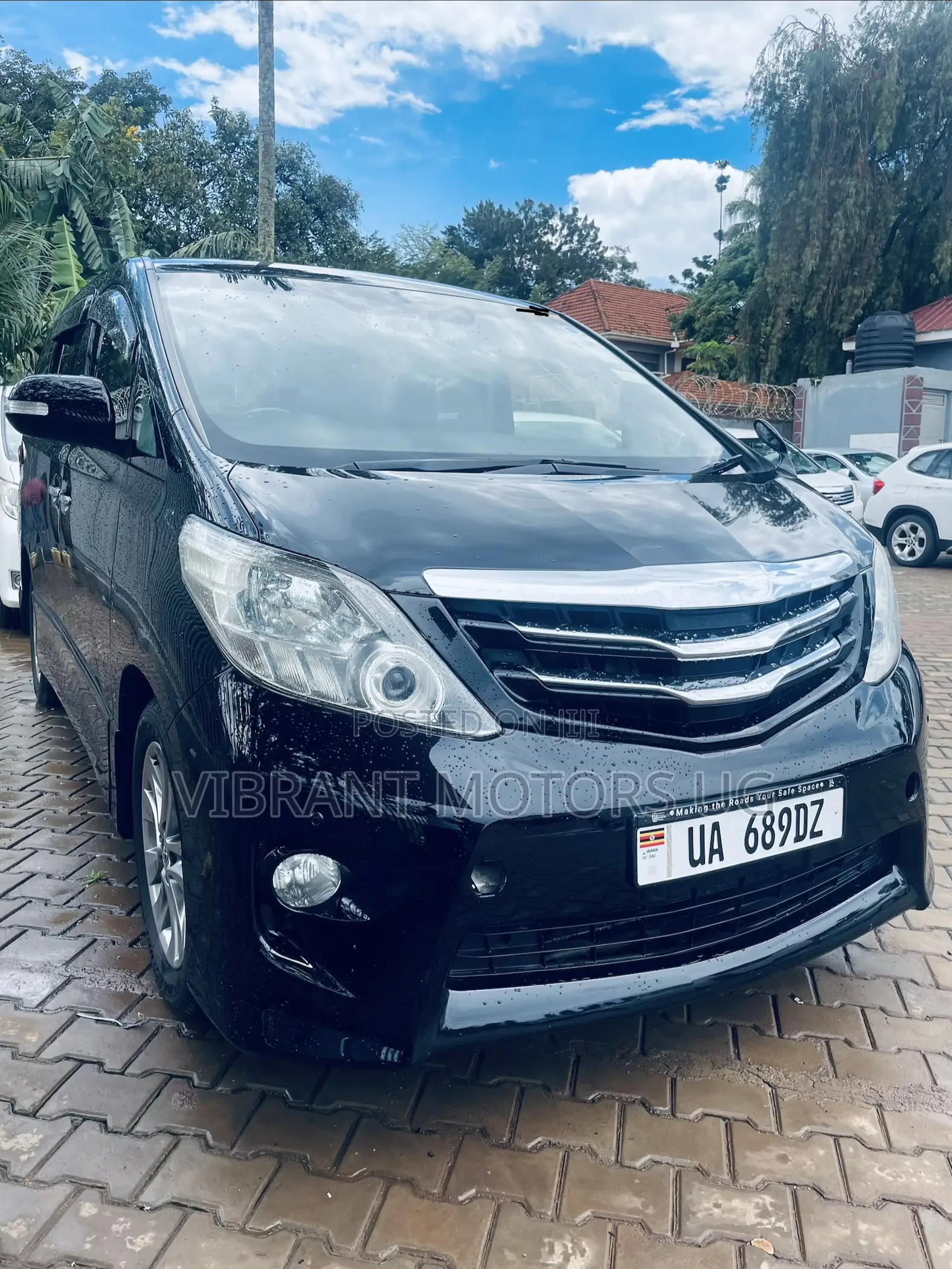 Toyota Alphard 2012 Black