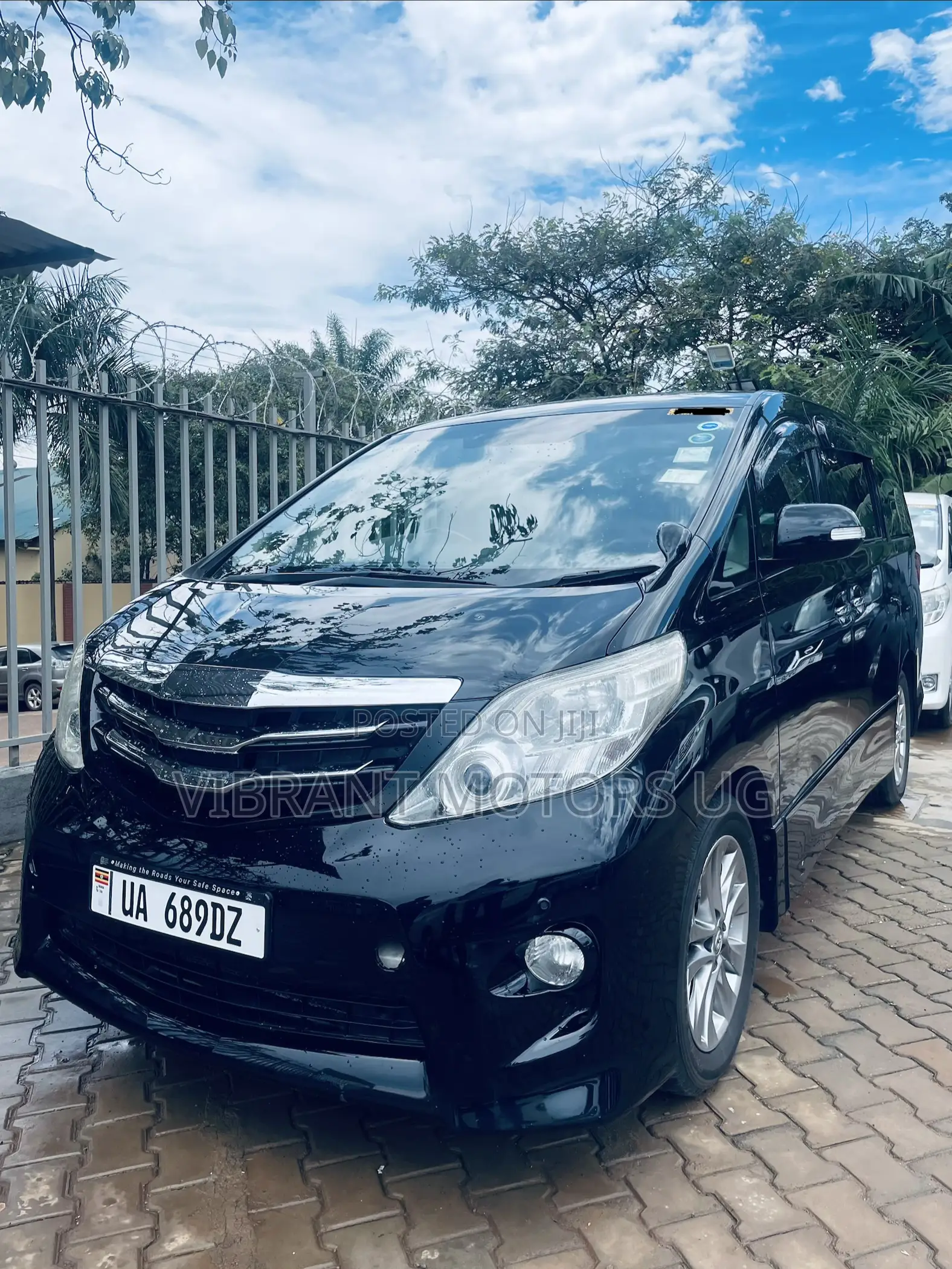 Toyota Alphard 2012 Black