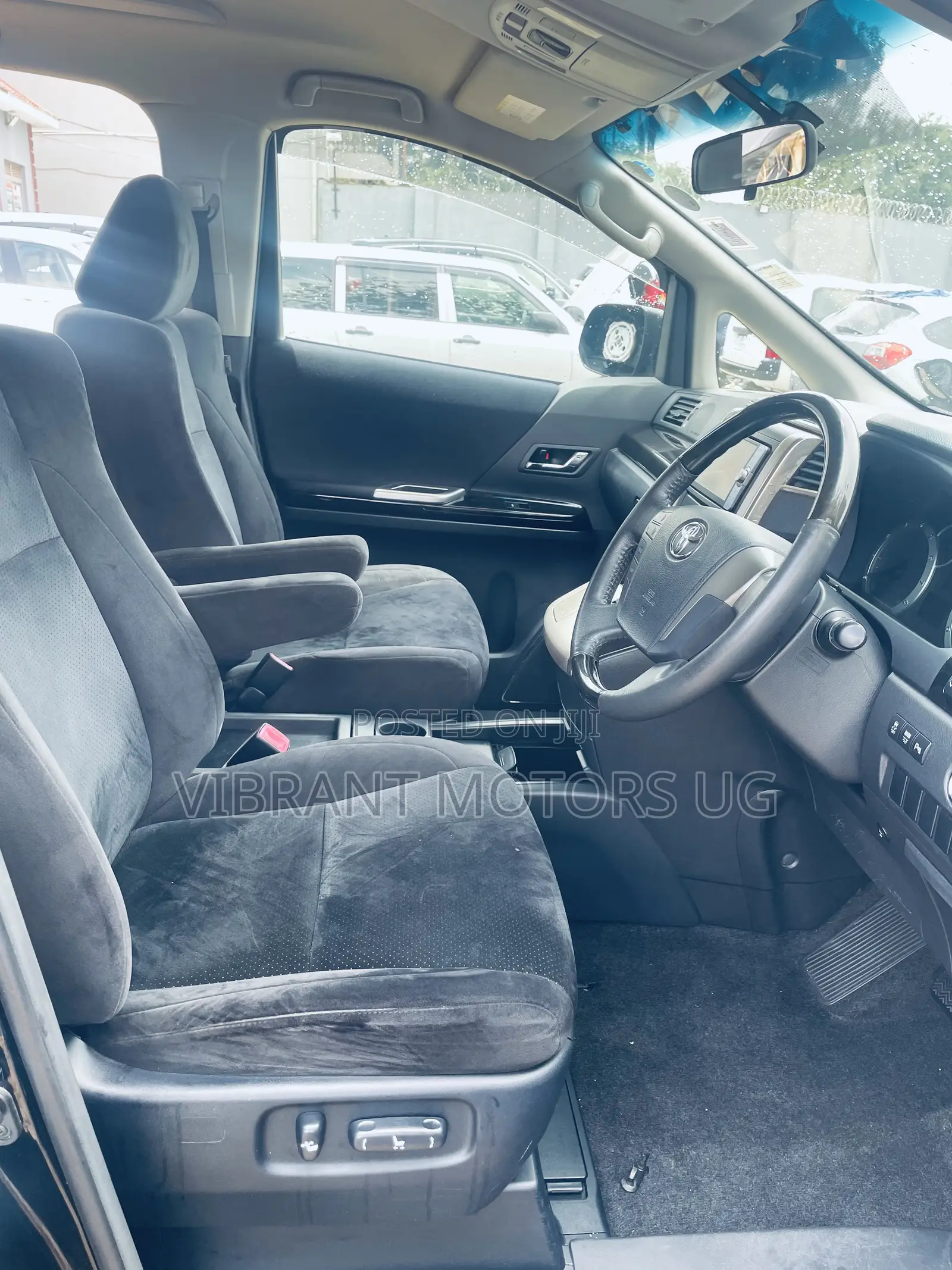 Toyota Alphard 2012 Black