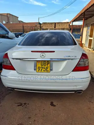 Mercedes-Benz E300 2010 White