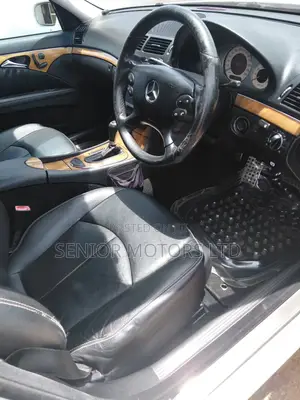 Mercedes-Benz E300 2010 White