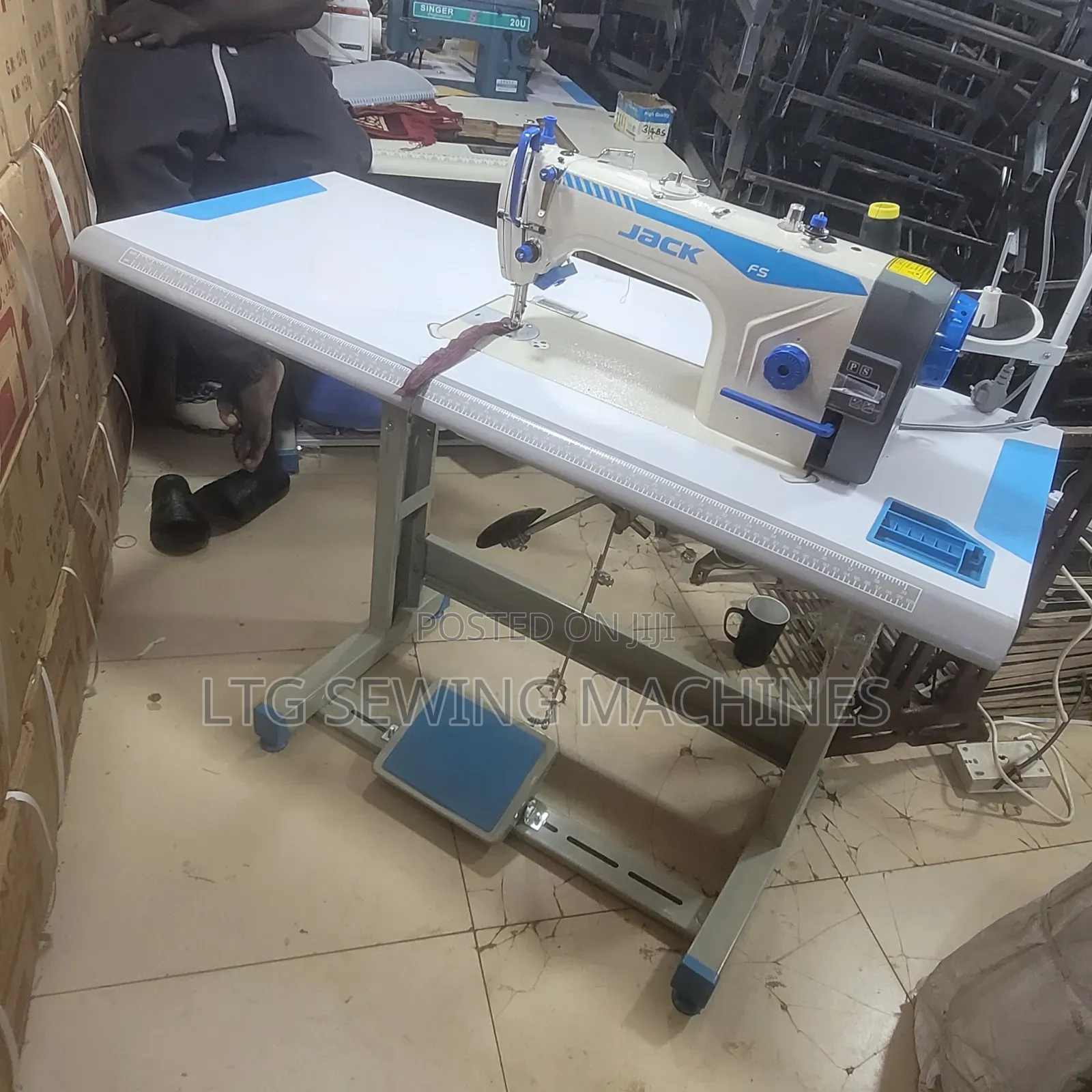 Industrial Sewing Machine