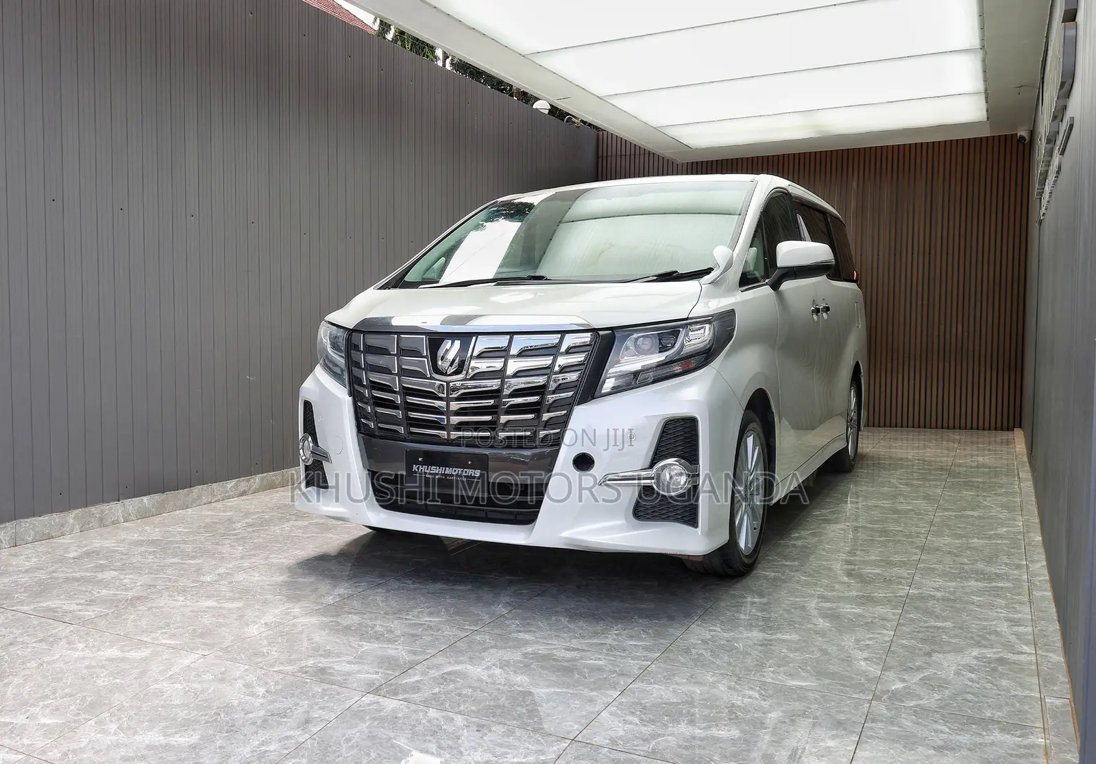 Toyota Alphard 2017 Pearl