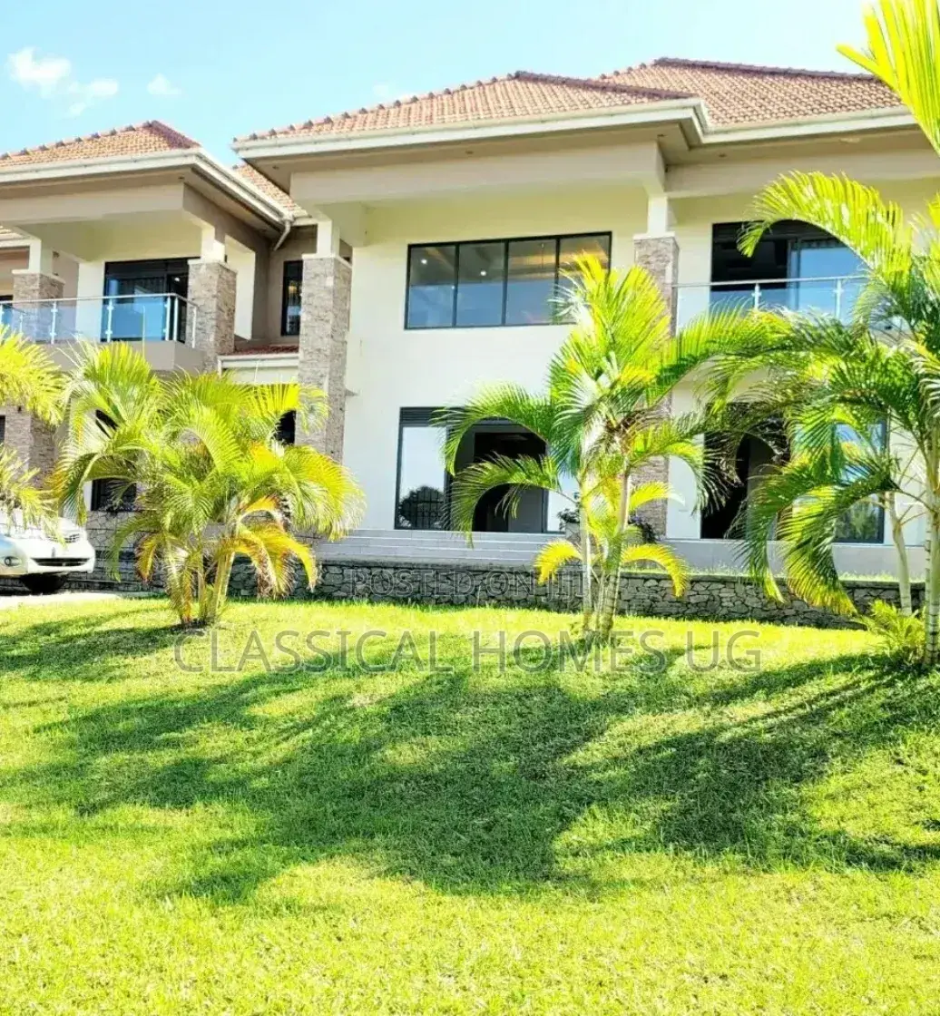 5bdrm Duplex in Mutungo Upper, Central Division for rent