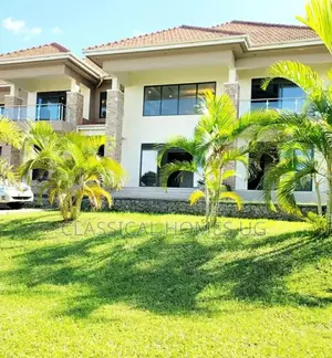 5bdrm Duplex in Mutungo Upper, Central Division for rent