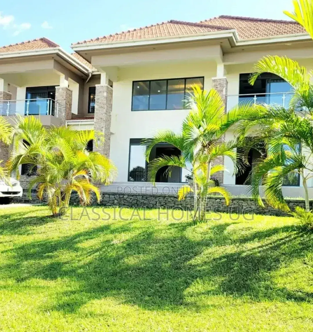 5bdrm Duplex in Mutungo Upper, Central Division for rent