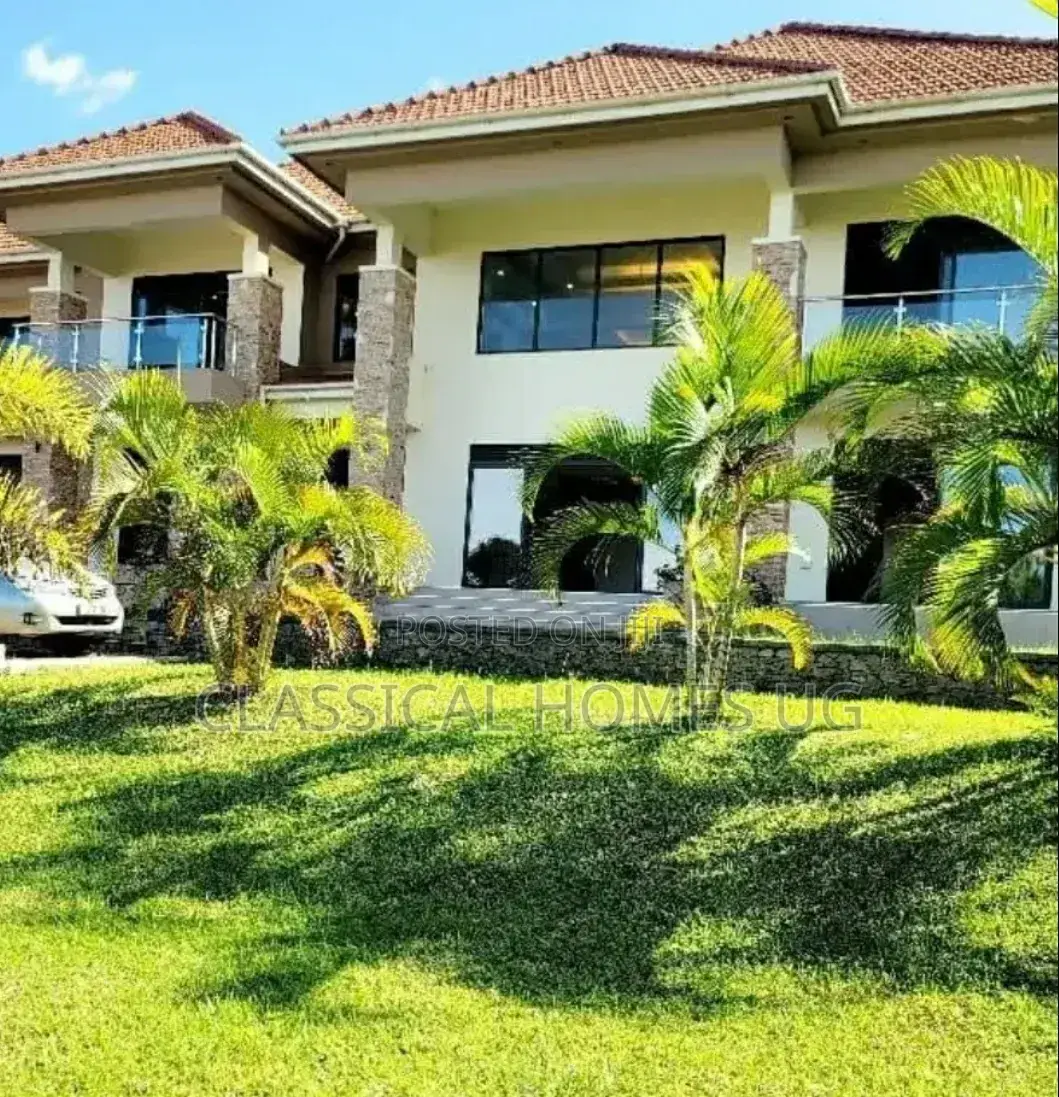 5bdrm Duplex in Mutungo Upper, Central Division for rent