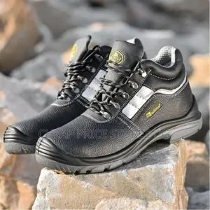 These Are Safetoe M-8027 High-cut Industrial Safety Boots Designed