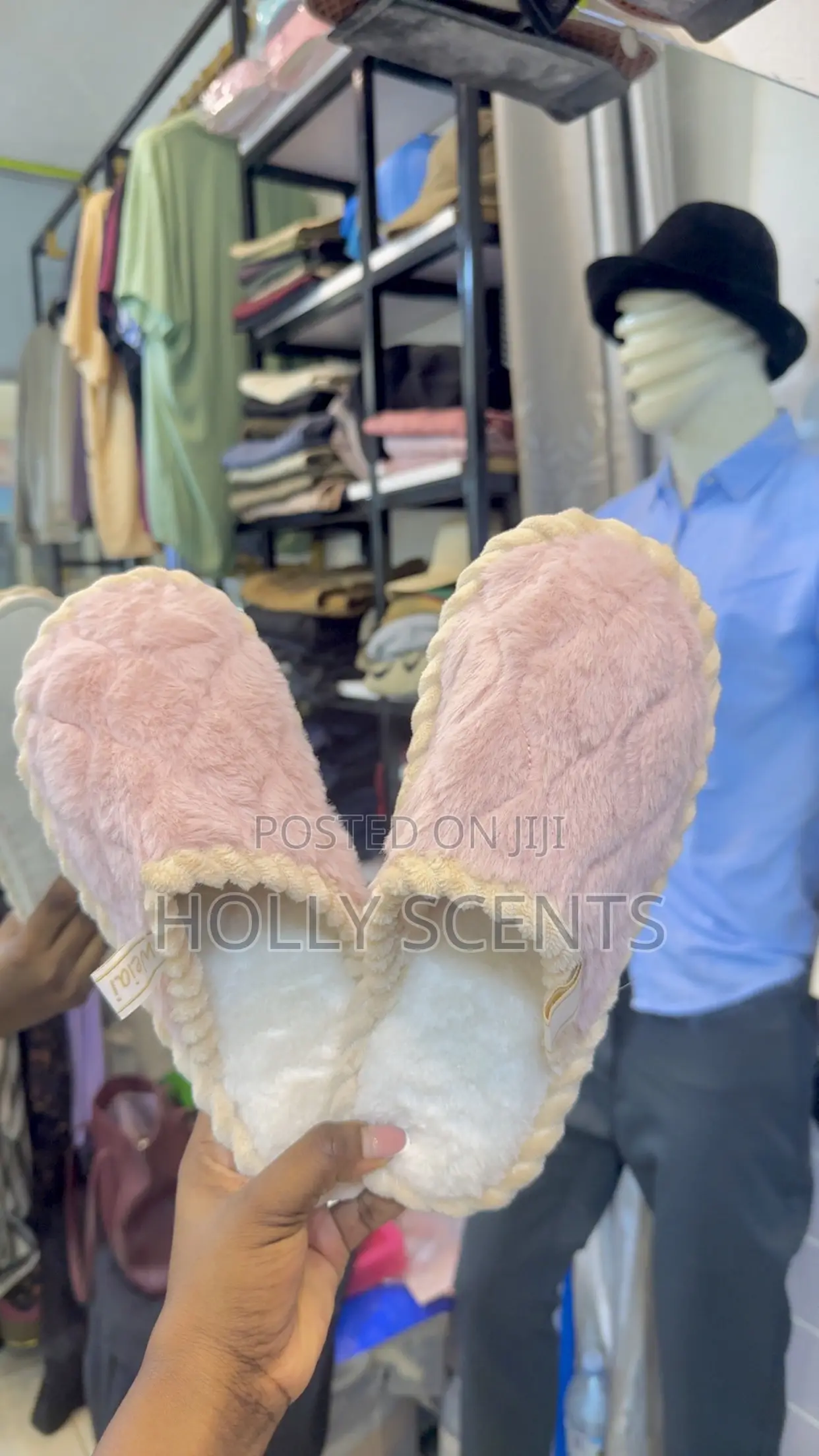 House Shoes/Indoor Sandals