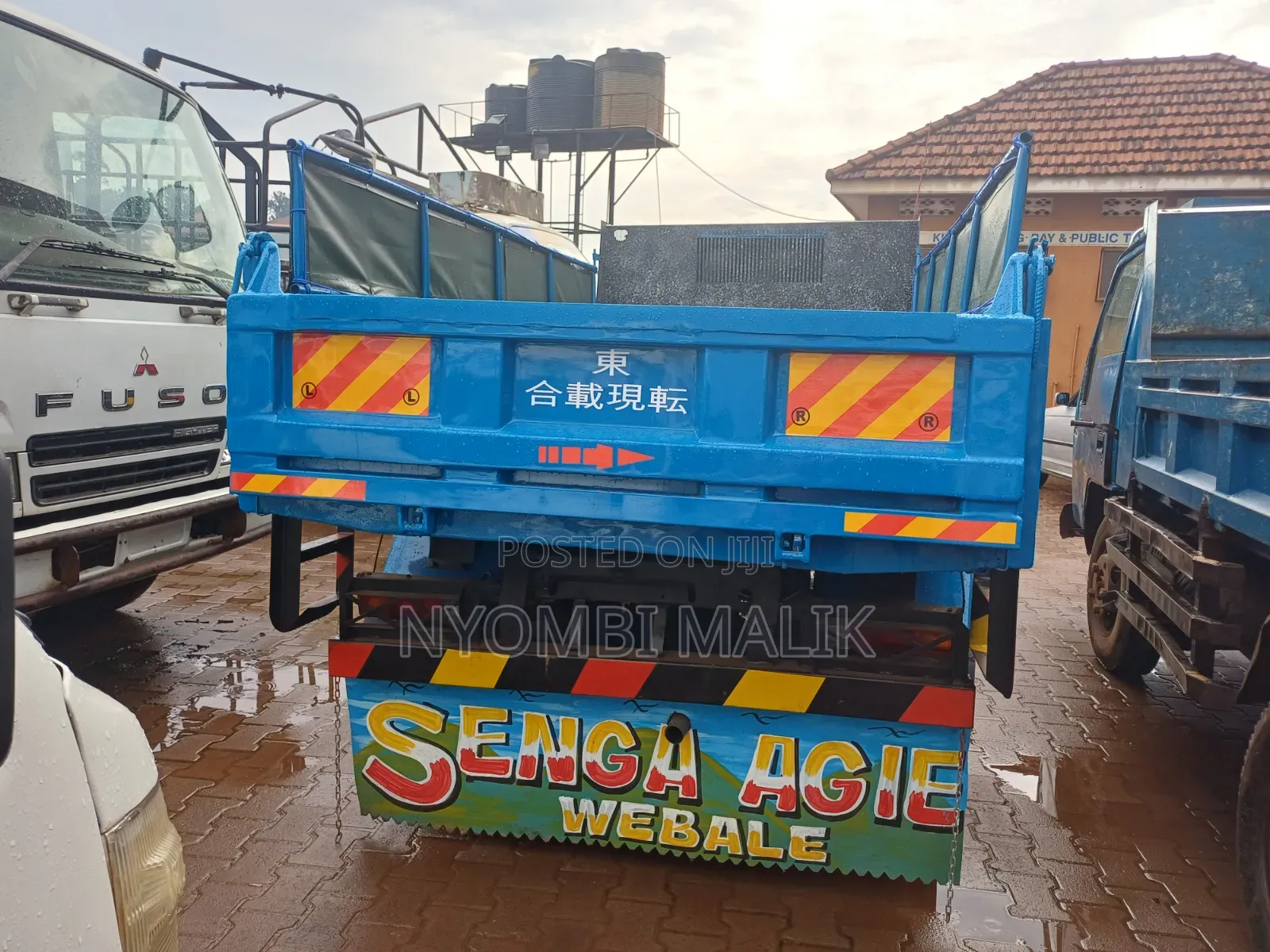 Canter Tipper