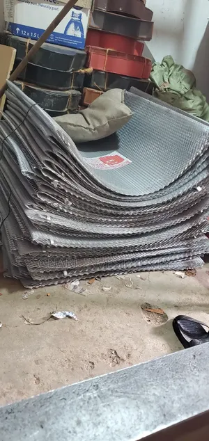Expanded Metal / Ngalama
