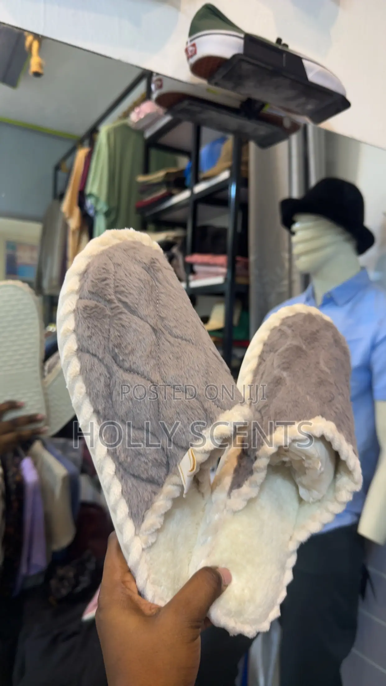 House Shoes/Indoor Sandals