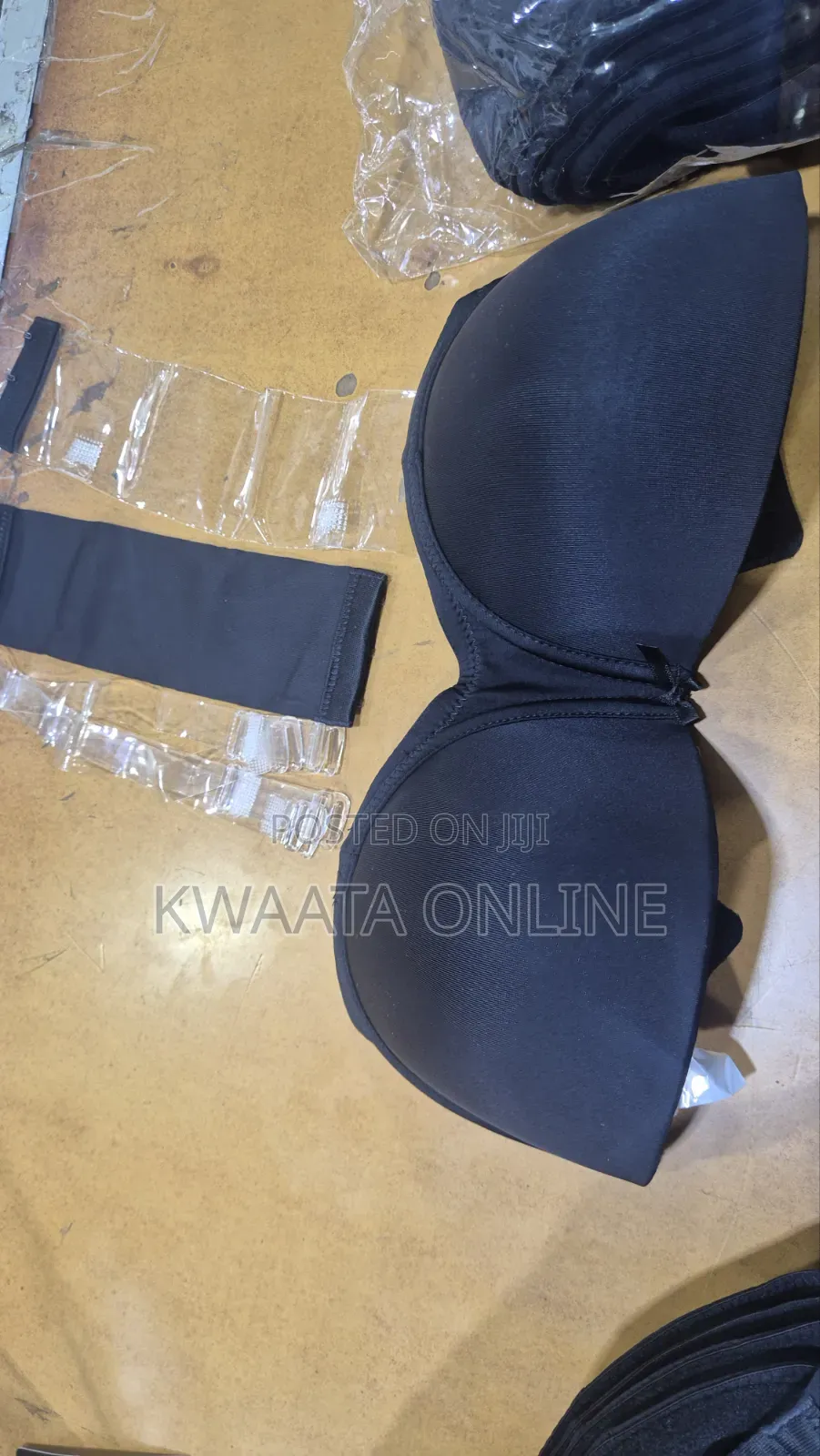 Women's Smoothing Moulded Strapless Half Bra Bra Binnys Cup D