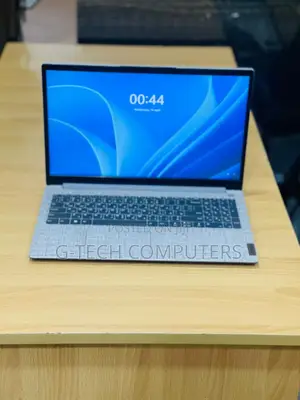 New Laptop Lenovo IdeaPad 1 8GB Intel Core i7 SSD 256GB