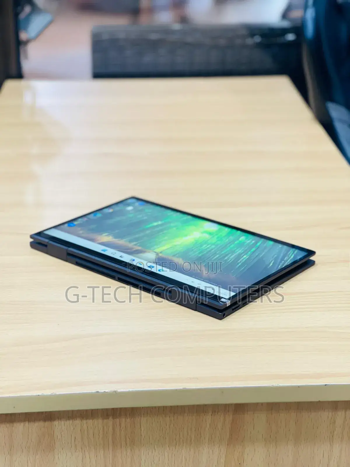 New Laptop HP Envy X360 13z 8GB AMD Ryzen 7 SSD 512GB