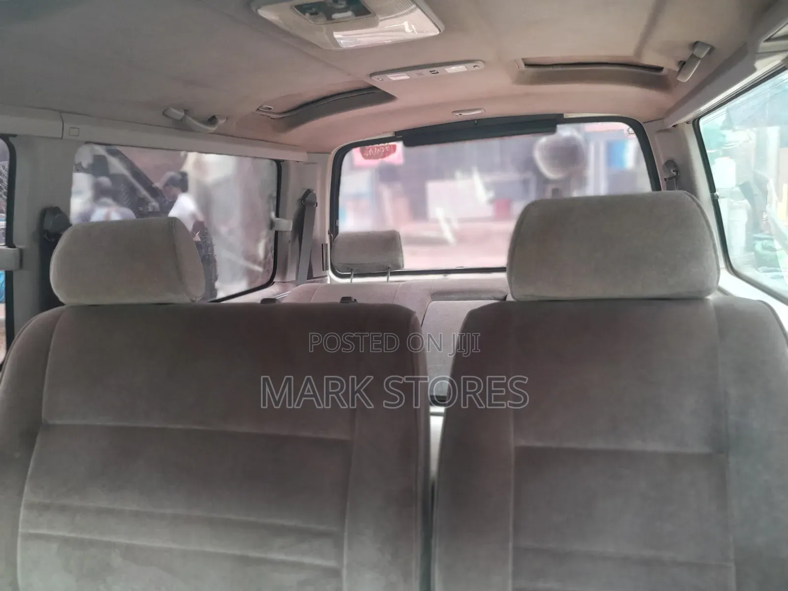 Toyota HiAce 2008 Off white